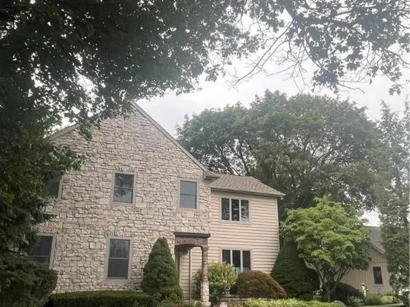 1499 Windswept Rd, Breinigsville, PA 18031