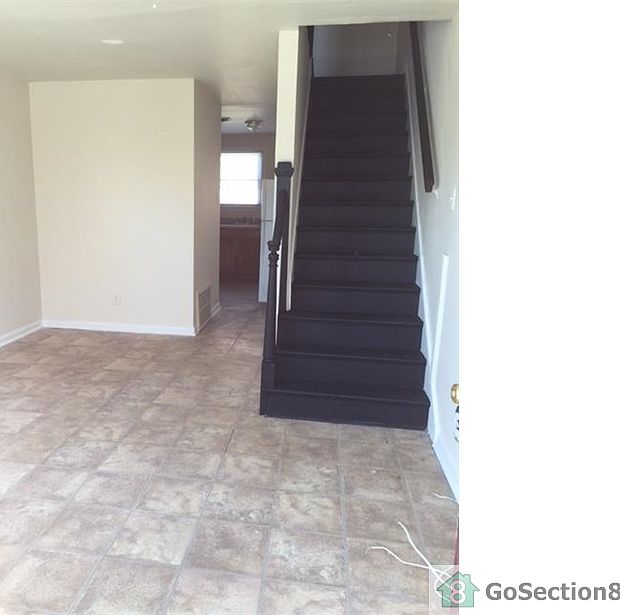 1st image of 1817 Thomas St