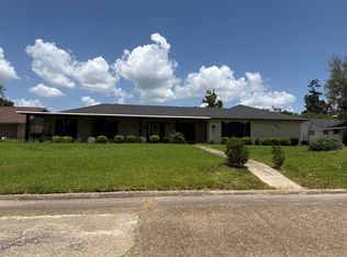 950 Terry Ln, Lake charles, LA 70605