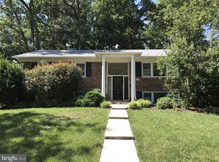 7524 Salem Rd, Falls Church, VA 22043