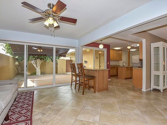 Family Room-Kitchen