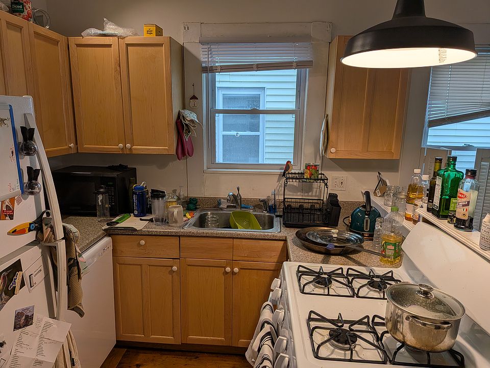 1st image of 37 Skehan St #1A