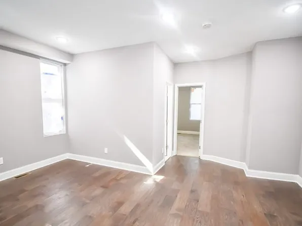 449 S Augusta Ave #1, Baltimore, MD 21229