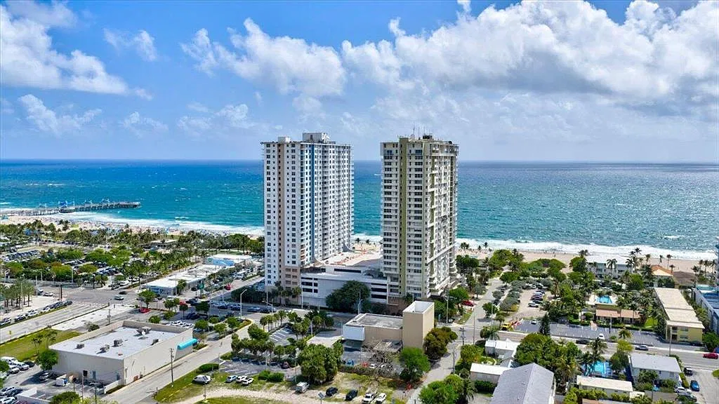 1 bed, 1.0 bath, 721 sqft, $2,100 — Photo 1