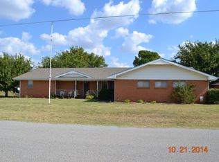 105 Walter Way, Anadarko, OK 73005