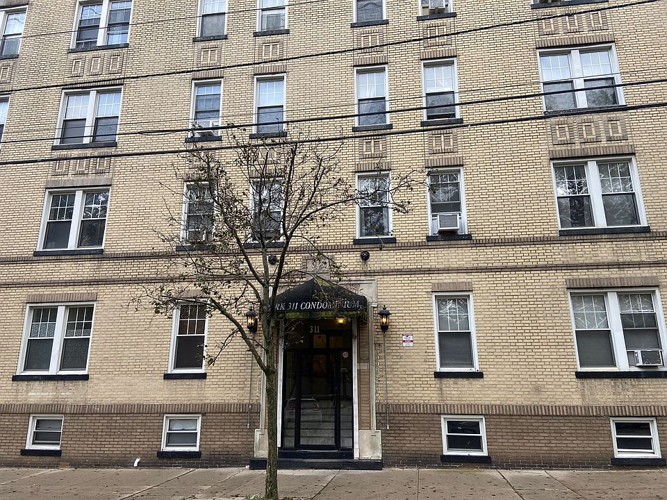 1st image of 311 79th St APT 6