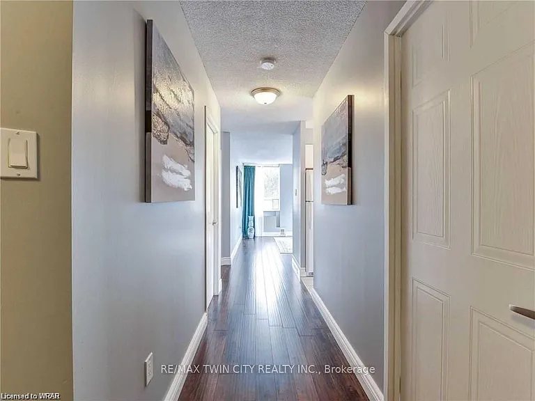 3227 King St E #503 — Photo 14