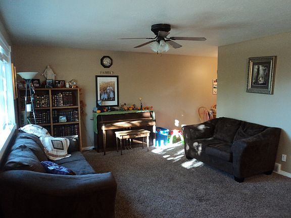 Upstairs living room