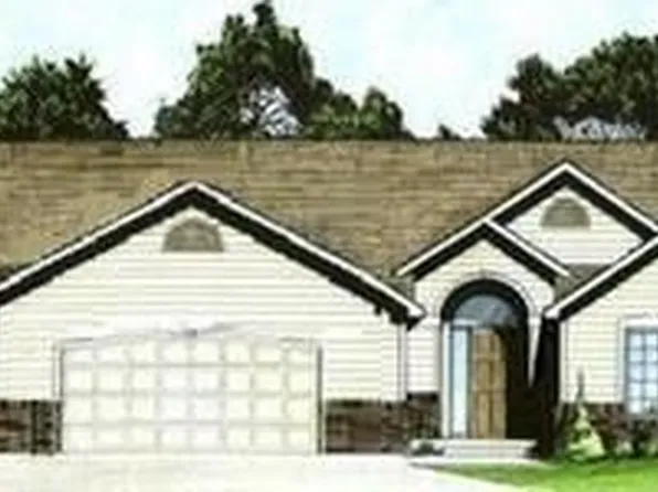 2433 Deer Trl, Junction City, KS 66441