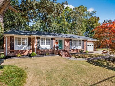 405 Brook Glenn Rd, Taylors, SC, 29687