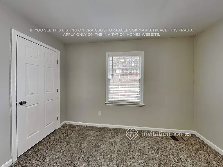 146 Springvalley Cir — Photo 14