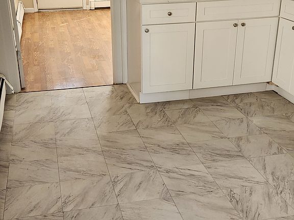 5th image of 35 Watchung Ave Floor 1