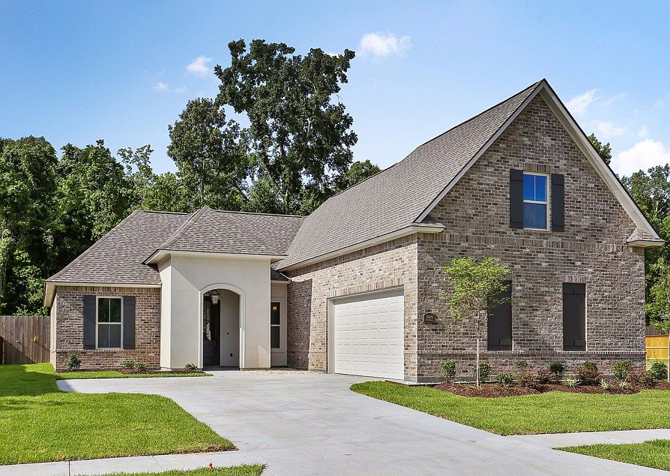 1st image of 39249 Water Oak Ave