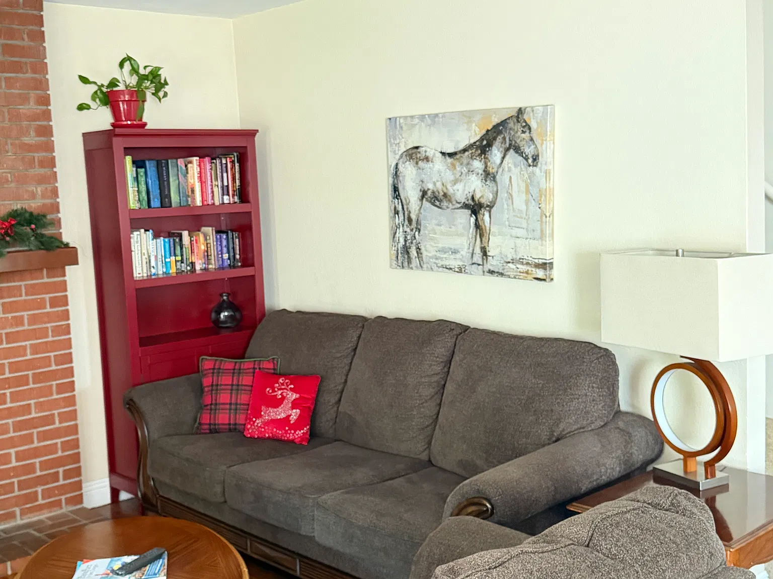 4 bed, 2250 sqft, $5,600 — Photo 3