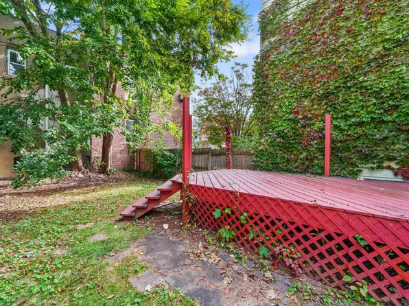 188 Avenue B image 13 of 13