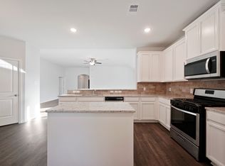 9762 Guadalupe St, Conroe, TX 77303