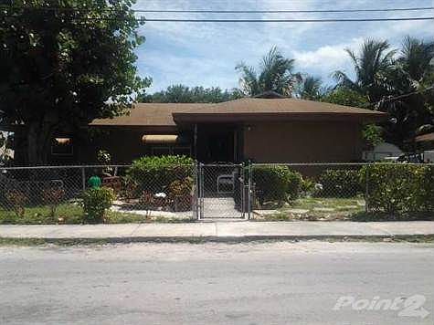 1st image of 3381 NE 5th Ave