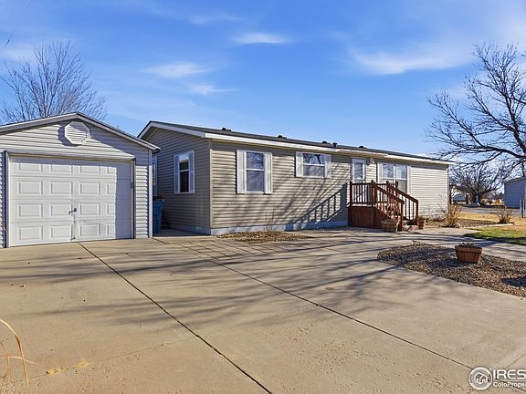 2nd image of 3301 Coyote Ln #26