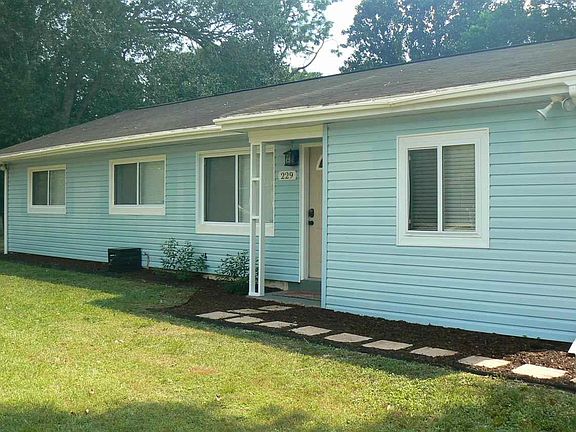 2nd image of 229 Carolina Dr