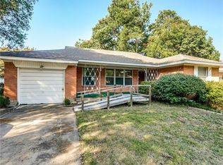 2711 Maverick Ave, Dallas, TX 75228