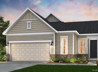 1497 Landings Ln, Milford, MI