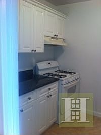 3rd image of 222 E 19th St APT 4J