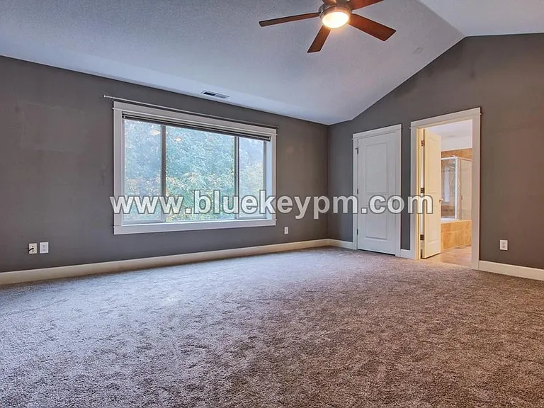 964 W S Cir — Photo 20