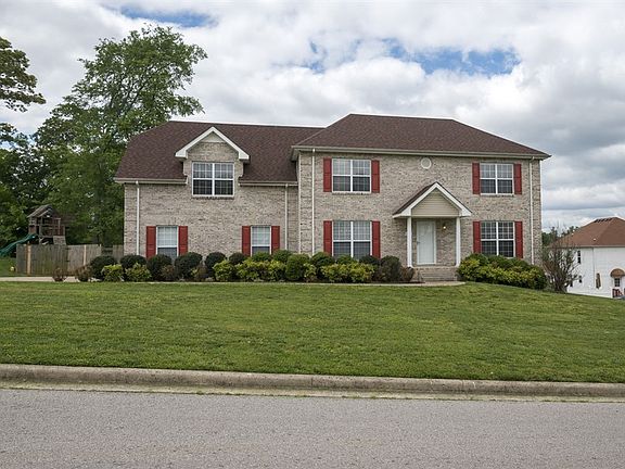 2nd image of 743 Cedar Grove Ct