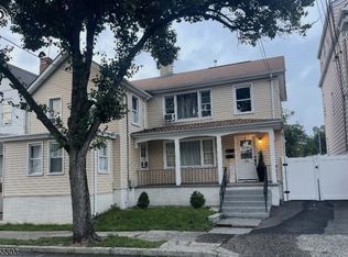 198 William St, Belleville, NJ 07109