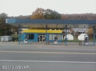 216 Woodward Ave, Lock Haven, PA 17745