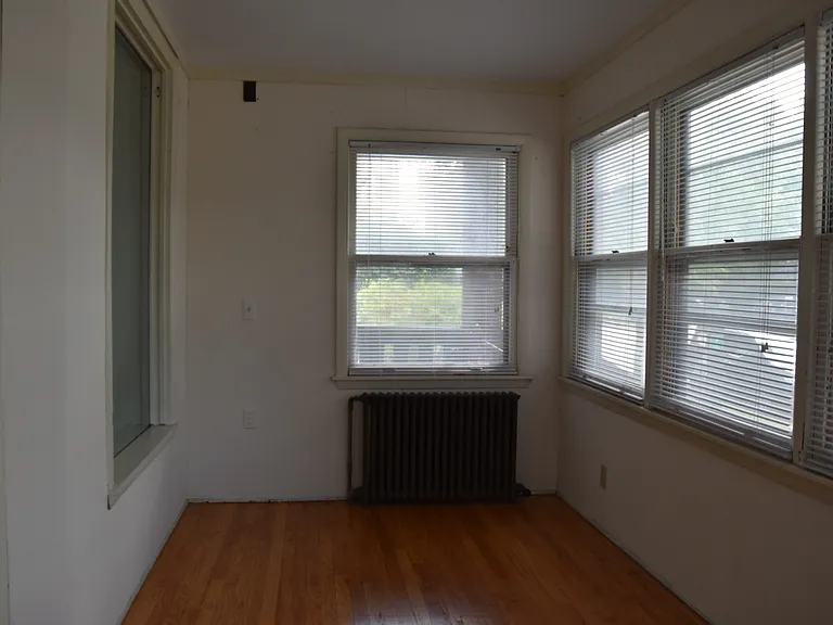 214 W Gilman St #3 — Photo 6