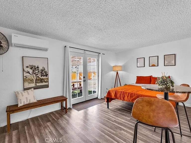 5749 Halsey Ave — Photo 29