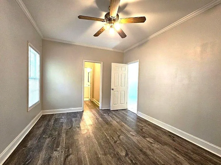 718 N Evelyn Pl NW — Photo 6