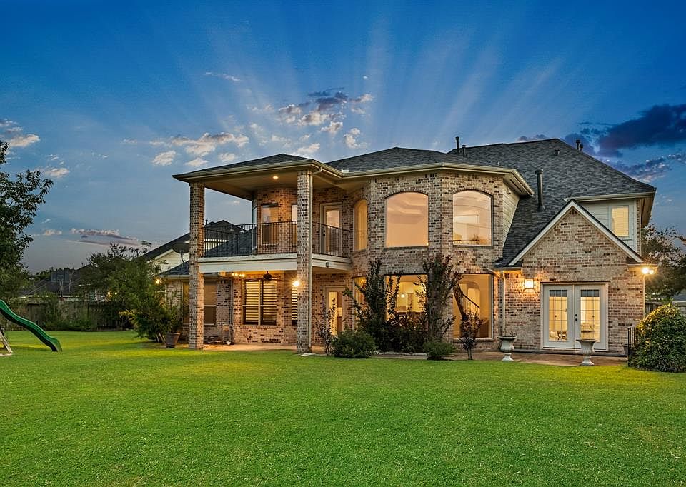 1st image of 13303 Sun Canyon Ct