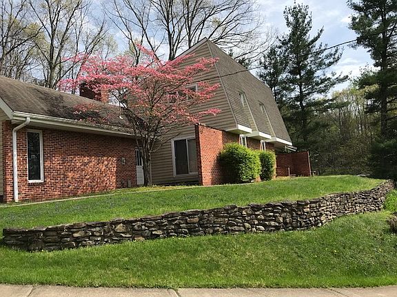 2nd image of 299 Marro Dr