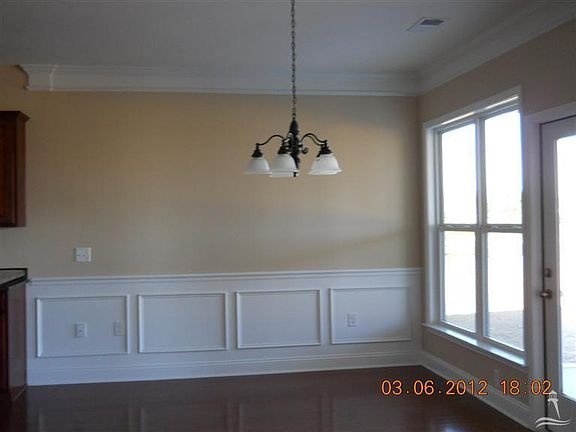 4th image of 5010 Seaward Court W