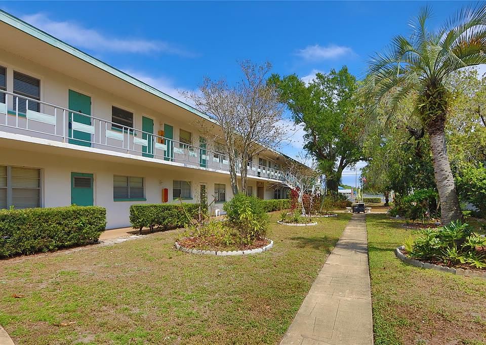 1st image of 5825 18th St N APT 12