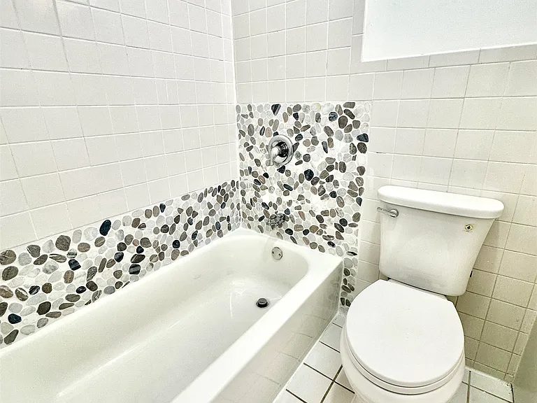 86 South St #1 — Photo 17
