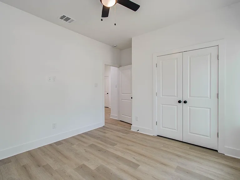 1802 Rollingwood Dr — Photo 38