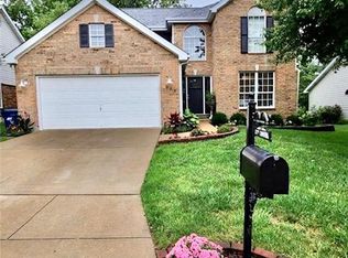 329 Clayheath Ct, Ballwin, MO 63011