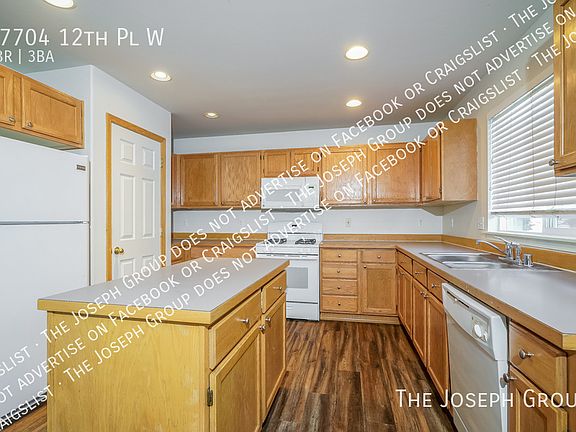 5th image of 17704 12th Pl