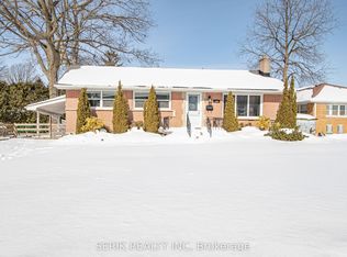 122 Fundy Ave, London, ON N5W1R9