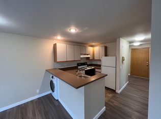 8530 Mary Ave NW, Seattle, WA 98117