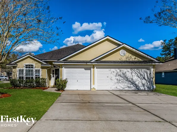 182 Greenfield Dr, Saint Johns, FL 32259