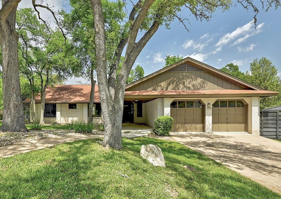 1st image of 2115 Wychwood Dr