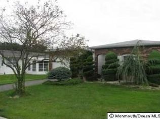 3 Lamb Rd, Brick, NJ 08724