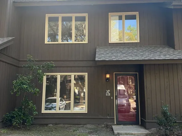 64 Brown Pelican Dr, Savannah, GA 31419