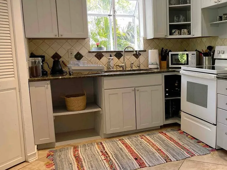 5725 Green Blvd #GUEST HOUSE — Photo 11
