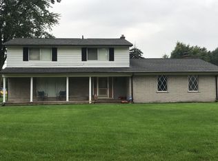 18792 Millar Rd, Clinton Township, MI 48036