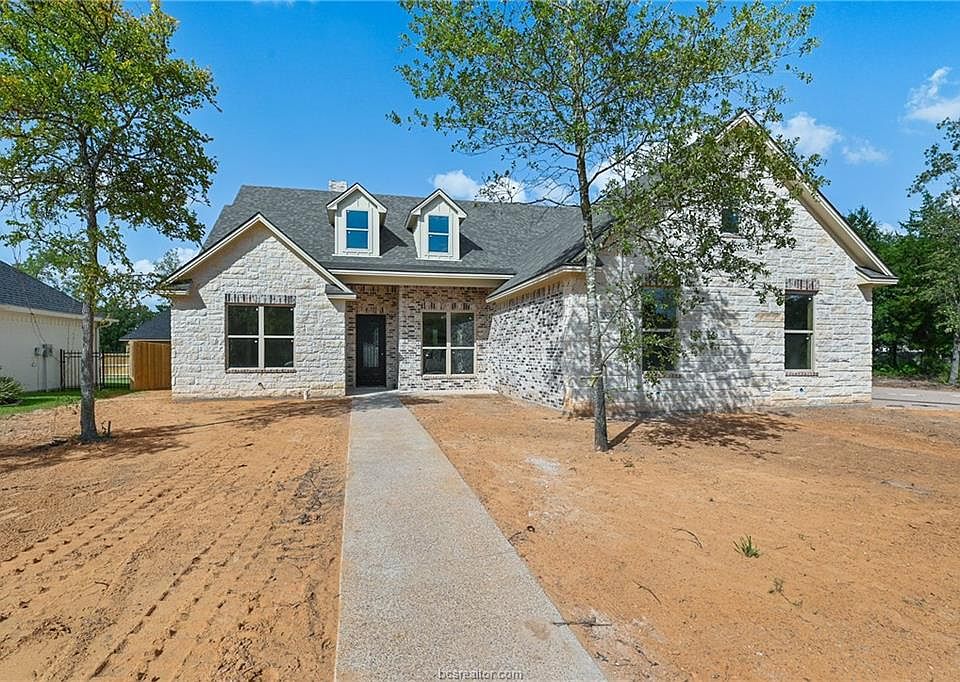 1st image of 5203 Flint Hills Dr